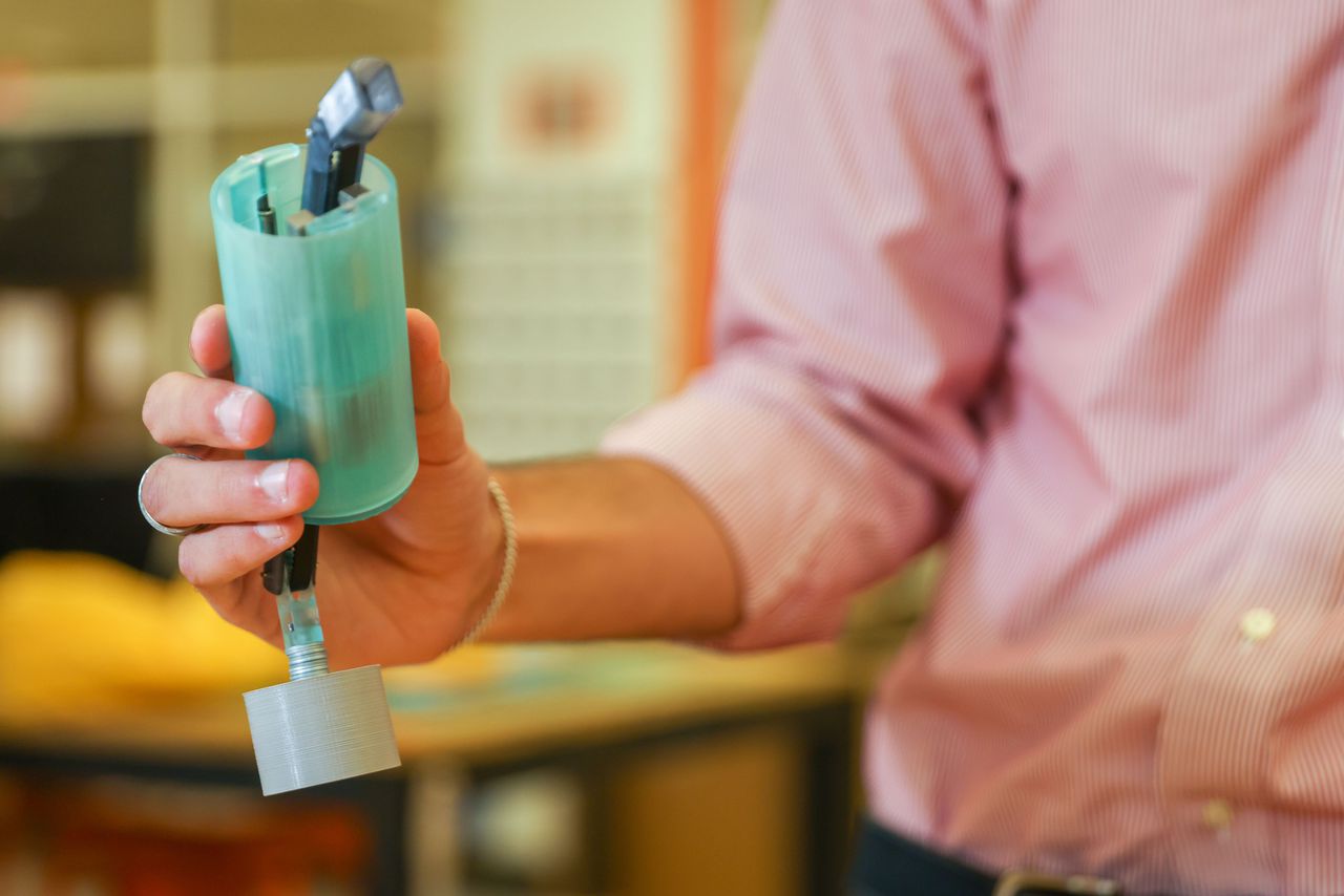 US-NEWS-INSPIRED-BY-GRANDMOTHER-SMU-STUDENT-2-DA